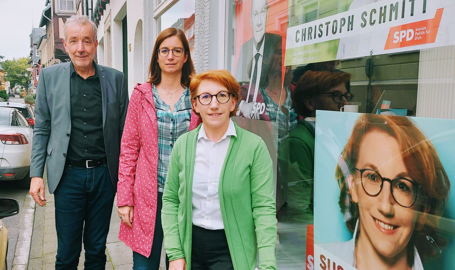 Frank Schmidt, Natalie Grings und Susanne Müller (SPD)