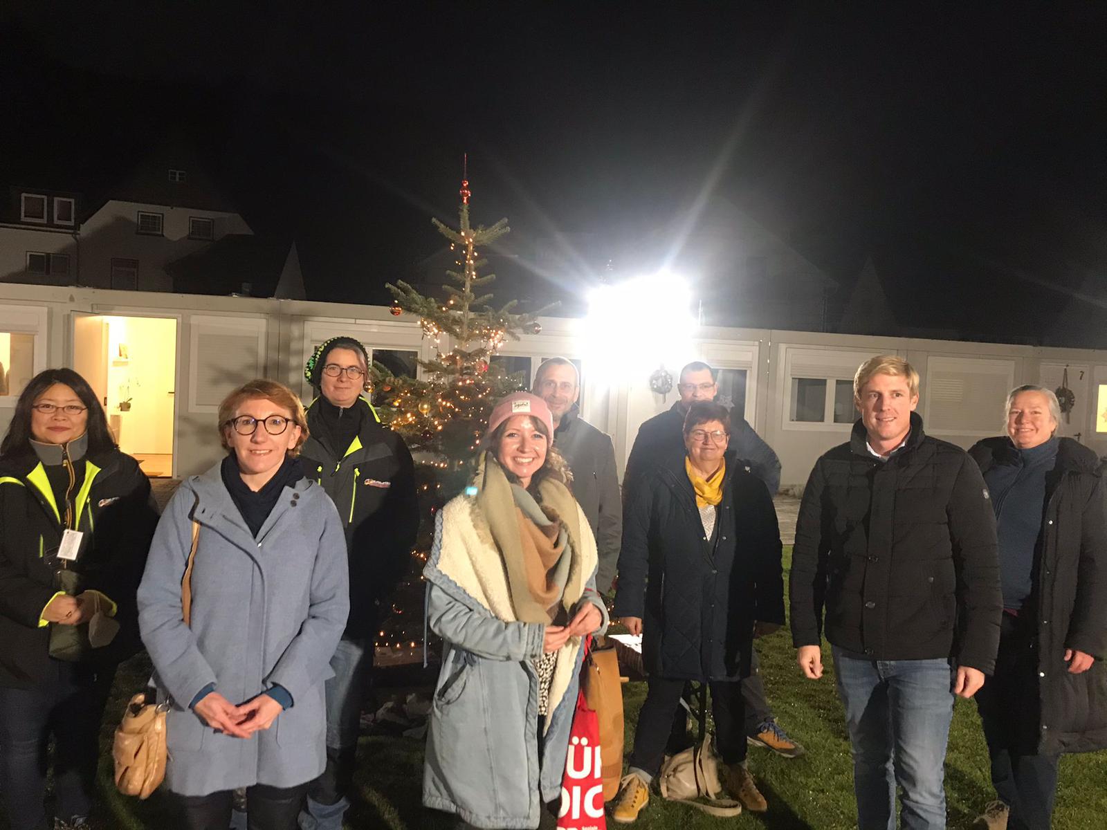 Rèka Klein mit SPD-Delegation aus dem Landkreis St. Wendel, das SPD-Team rund um Susanne Müller, MdL, und Christoph Schmitt als Landratskandidat, Missy Motown von Helferstab gGmbH und Fred Sebastian, OrtsBM Dernau (nicht auf dem Foto)